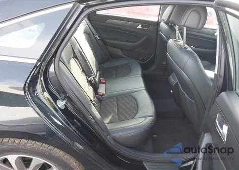 2015 Hyundai Sonata Sport z USA, uszkodzony, nr VIN 5NPE34AF1FH251211